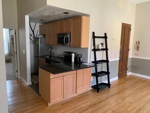 312 Columbus Ave, Unit 5 in Boston, MA - Building Photo - Building Photo