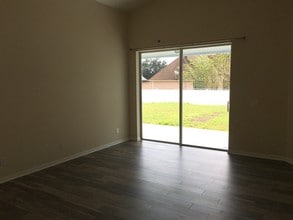 3607 Harvest Orchard Dr in Plant City, FL - Foto de edificio - Building Photo