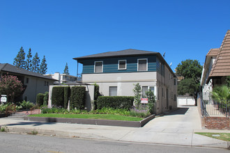 Molino House in Pasadena, CA - Building Photo - Building Photo