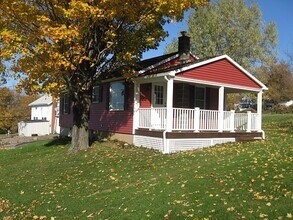 2465 Penfield Rd in Penfield, NY - Building Photo - Building Photo