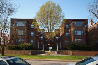 Morningside in Lakewood, OH - Foto de edificio - Building Photo