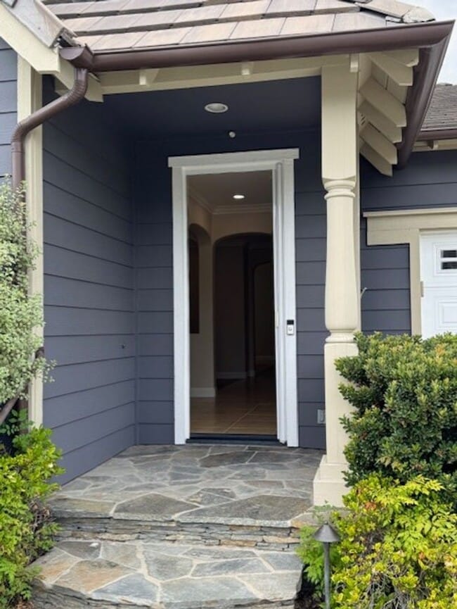 1514 Voyager Dr in Tustin, CA - Building Photo - Building Photo