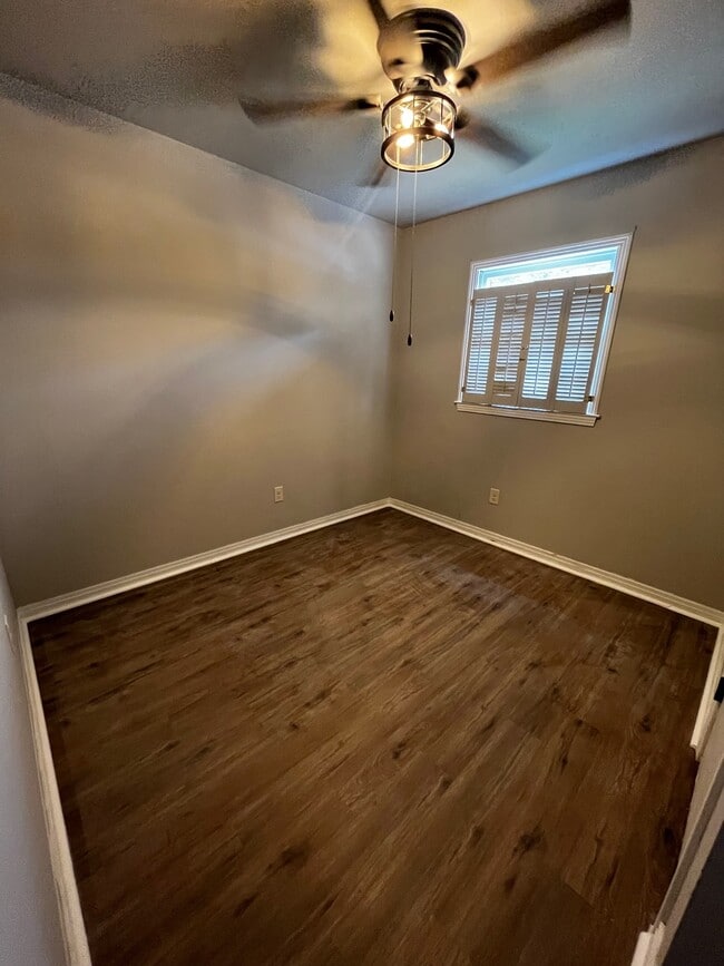 6650 Zeigler Blvd in Mobile, AL - Building Photo - Building Photo