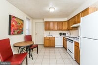 931 S Hanover St photo'