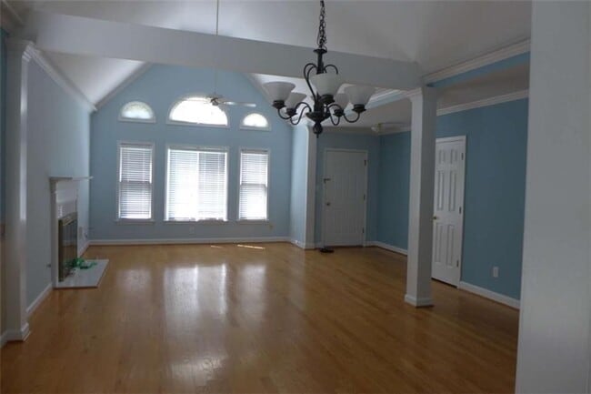 property at 4710 Fairway View Ct