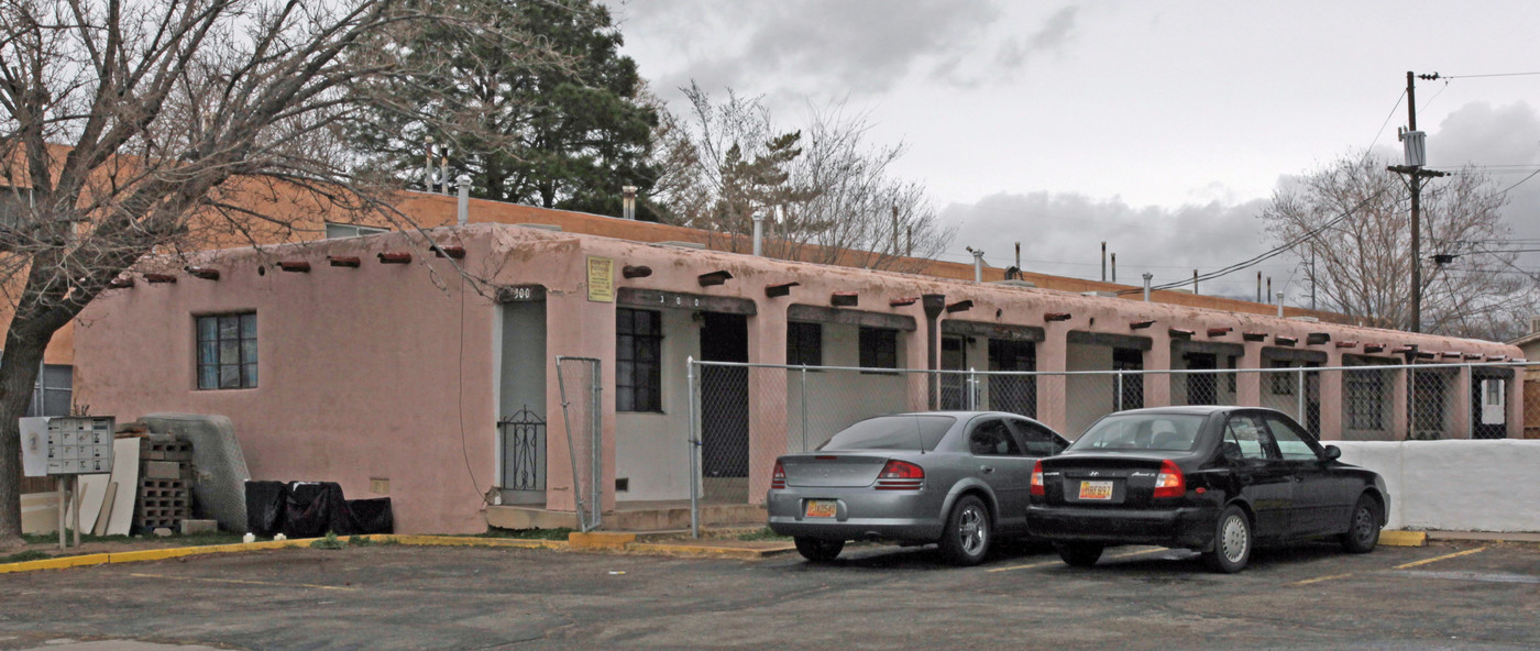 El Pueblito in Albuquerque, NM - Building Photo