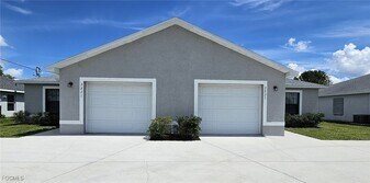 2821 Skyline Blvd in Cape Coral, FL - Building Photo