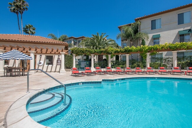 Palma Sorrento at Palm Valley in San Jose, CA - Building Photo - Building Photo