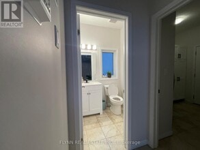 246 Woodway Trail in Norfolk, ON - Building Photo - Building Photo