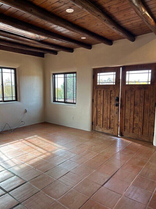 152 Lorenzo Rd in Santa Fe, NM - Building Photo