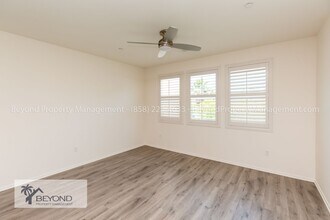 1251 Paseo Sea Grass in San Diego, CA - Building Photo - Building Photo