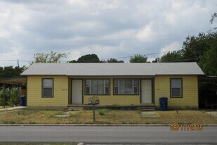 1012 Georgetown Rd in Copperas Cove, TX - Building Photo