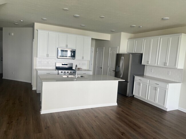 7328 Selah Ln in Noblesville, IN - Building Photo - Building Photo