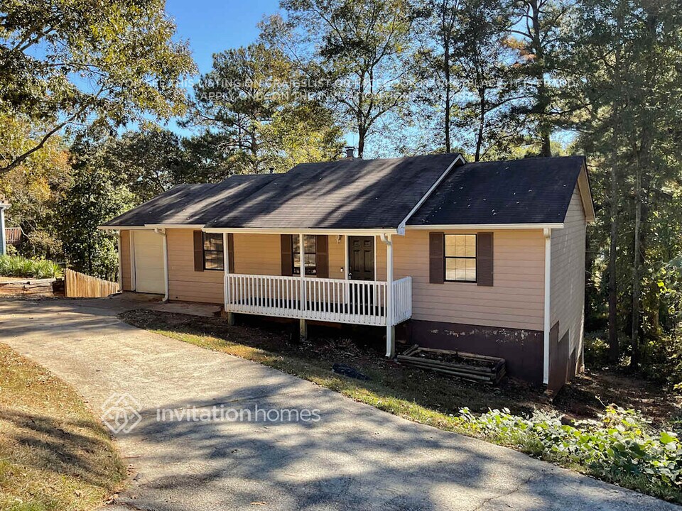 148 Oakland Cir in Stockbridge, GA - Building Photo