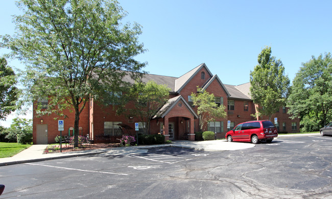 Woodridge Place in Columbus, OH - Foto de edificio - Building Photo