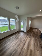 2430 Lotus Ave in Burley, ID - Building Photo - Building Photo