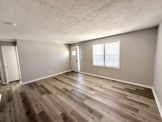 5941 Raytown Rd