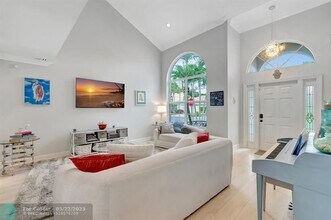 18027 Jazz Ln in Boca Raton, FL - Building Photo - Building Photo