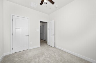 5983 Jefferson Technology Blvd in Frederick, MD - Building Photo - Building Photo