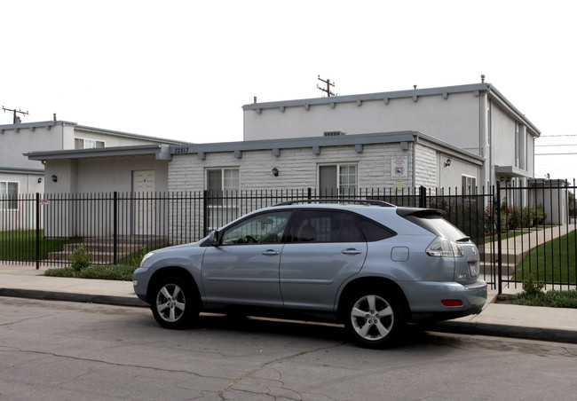 22813 Adrienne Ave in Moreno Valley, CA - Building Photo - Building Photo