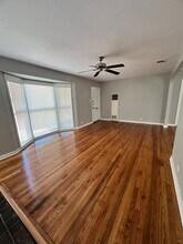816 Shadwell Dr in San Antonio, TX - Building Photo - Building Photo
