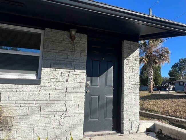 property at 9318 Grandfield Rd