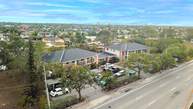 Parkway Court in Cape Coral, FL - Building Photo - Building Photo