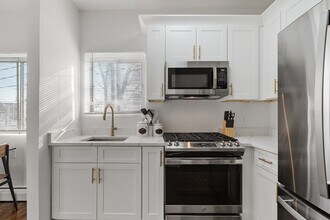 44 Dana St in Somerville, MA - Building Photo - Building Photo