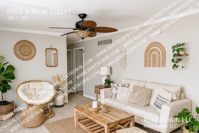 8901 N Main St in Kansas City, MO - Building Photo - Building Photo