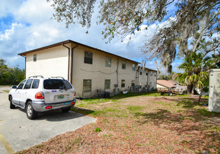 Barna Apartments in Titusville, FL - Building Photo - Other