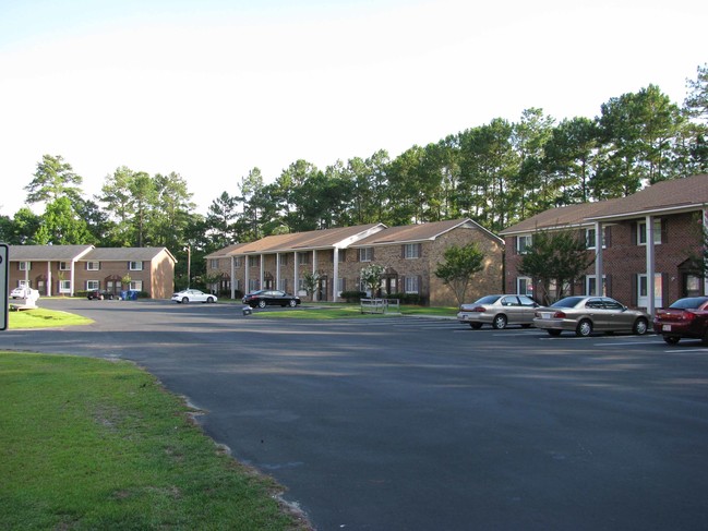 Coastal Townhomes in Havelock, NC - Building Photo - Building Photo