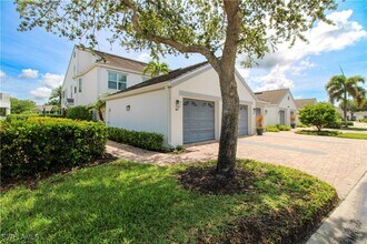 5964 Sand Wedge Ln in Naples, FL - Building Photo - Building Photo