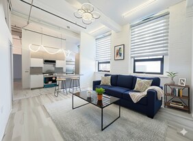 109 Summer St, Unit 2F in Providence, RI - Building Photo