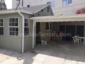 10829 Kling St in Toluca Lake, CA - Building Photo - Building Photo