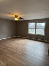 5084 North Rd, Unit 1 in Canandaigua, NY - Building Photo - Building Photo