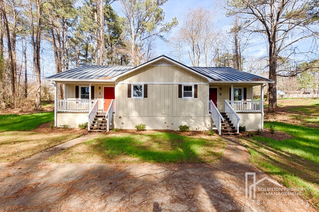 property at 4283 E Paulding Dr