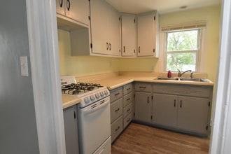 817 S Prairie Ave in Fairmont, MN - Building Photo - Building Photo