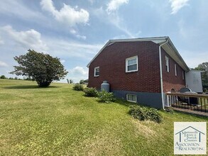 5538 Henry Rd in Henry, VA - Building Photo - Building Photo