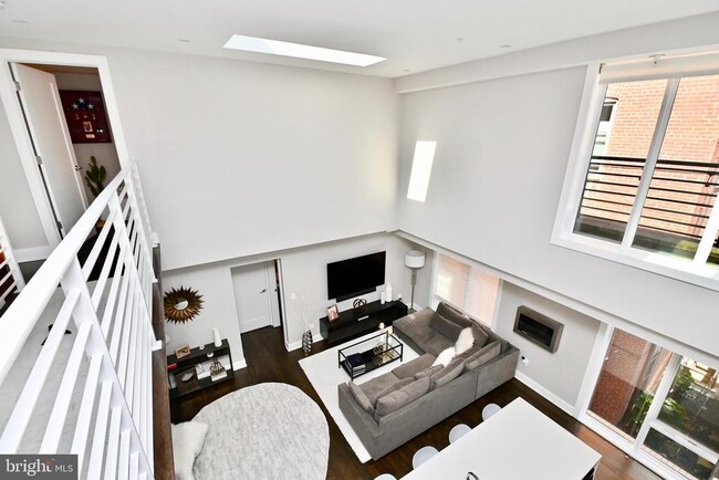 property at 2012 Kalorama Rd NW