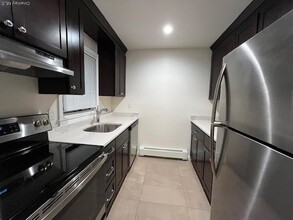 100 Manhasset Ave in Port Washington, NY - Building Photo - Building Photo