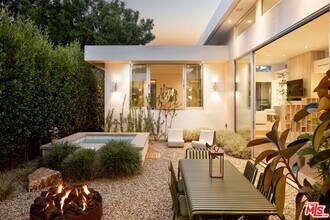 2218 Glencoe Ave in Los Angeles, CA - Building Photo - Building Photo