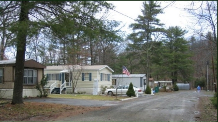 2 Cutler Rd in Napanoch, NY - Building Photo