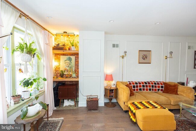 1010 S Paxon St in Philadelphia, PA - Building Photo - Building Photo