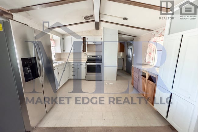 property at 2875 W Foothill St