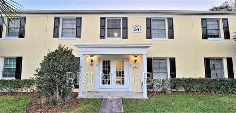 13693 Orange Sunset Dr in Tampa, FL - Building Photo