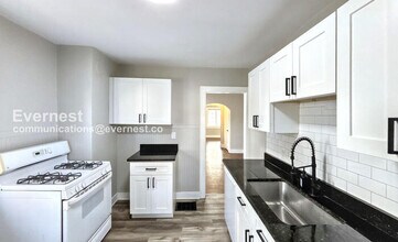 464 E Oakland Ave in Columbus, OH - Building Photo - Building Photo