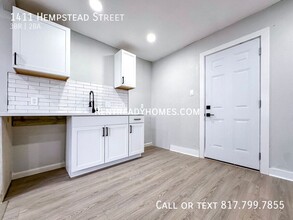 1411 Hempstead St in Pasadena, TX - Foto de edificio - Building Photo