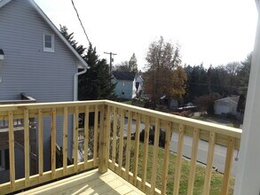 766 Central Ave in Sykesville, MD - Foto de edificio - Building Photo