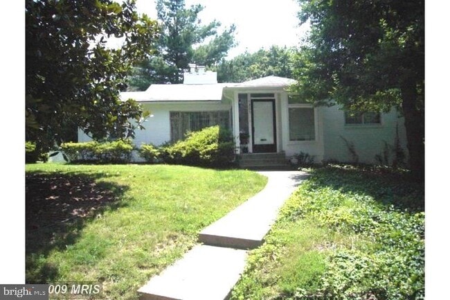 property at 5205 Saratoga Ave