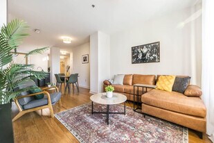 401 Cherry St, Unit SI ID1261674P in Macon, GA - Building Photo